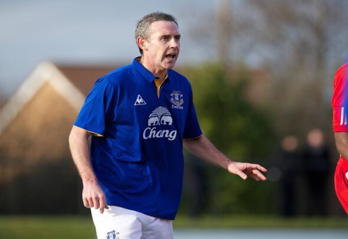 Everton set to appoint David Weir to backroom staff
