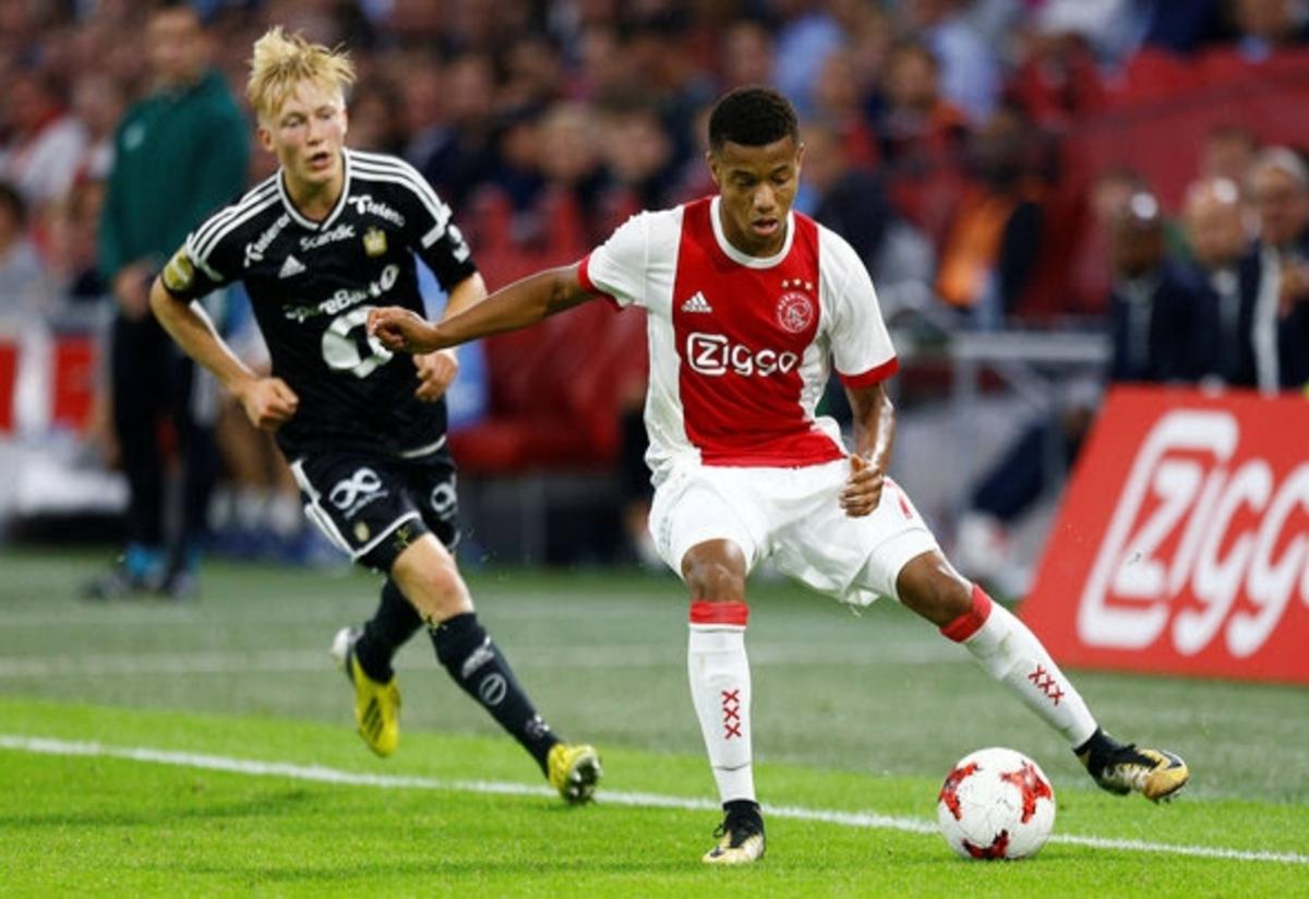 Everton target David Neres signs for Shakhtar Donetsk from Ajax