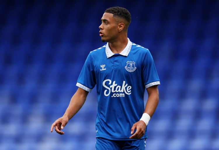 Everton Lewis Dobbin