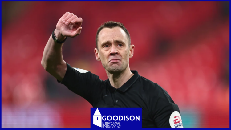 Stuart Attwell Everton