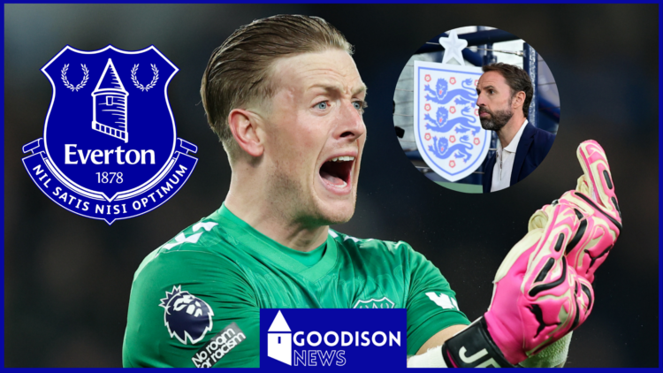 Jordan Pickford and Gareth Southgate with Everton badge