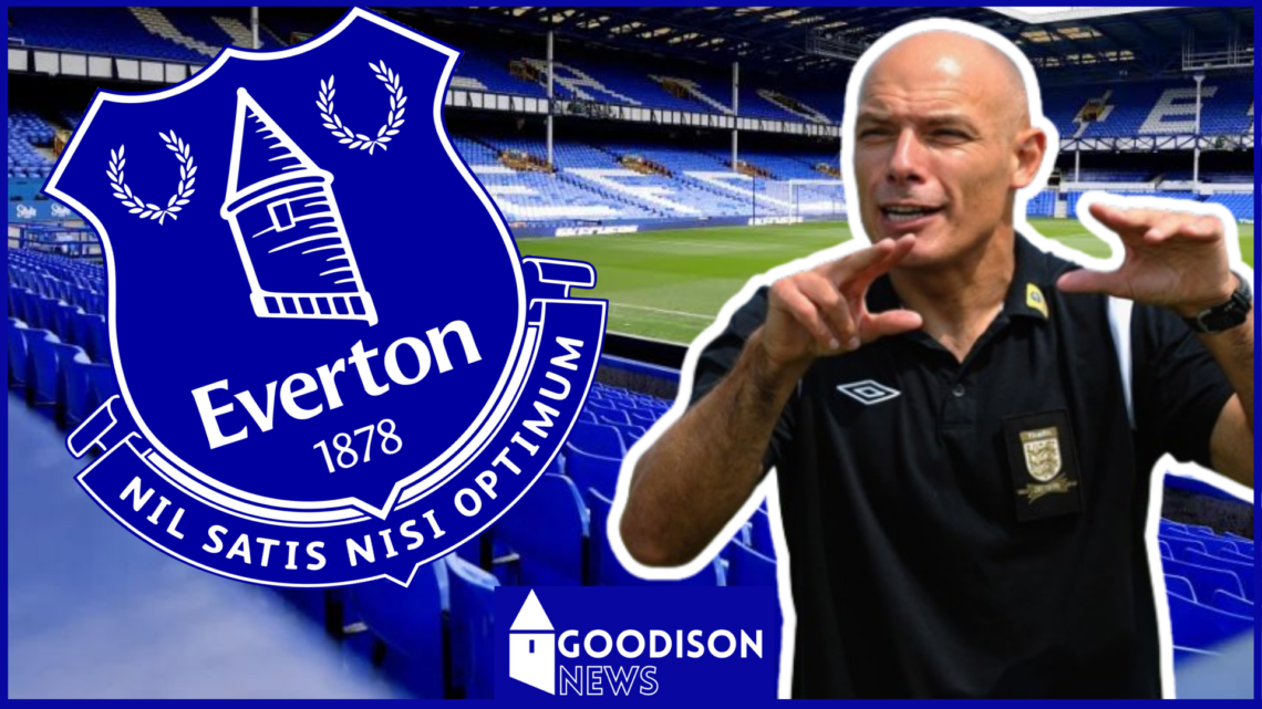 Everton badge, Howard Webb