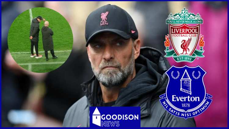 Jurgen Klopp, Liverpool and Everton badges