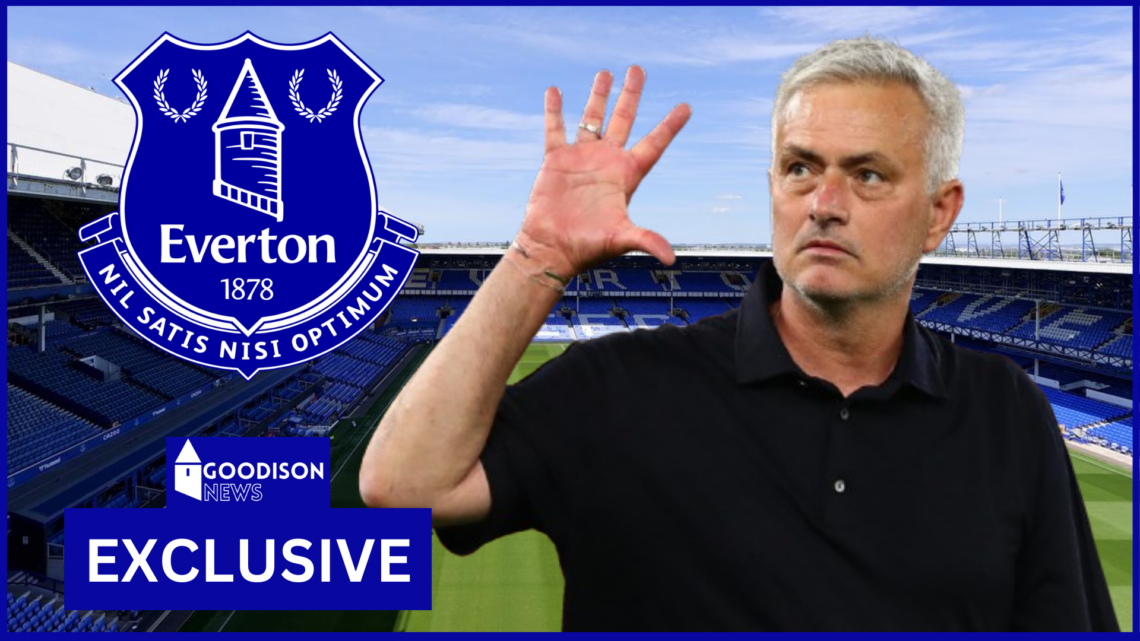 Jose Mourinho, Everton badge