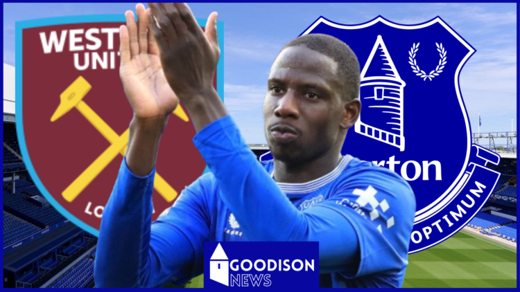 Abdoulaye Doucoure, Everton badge, West Ham United badge