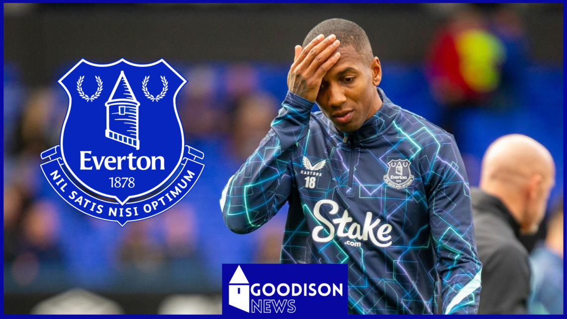 Ashley Young, Everton badge