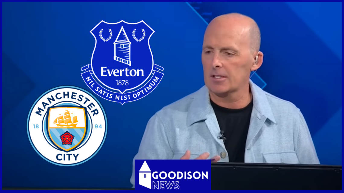 Mike Dean, Manchester City badge, Everton badge