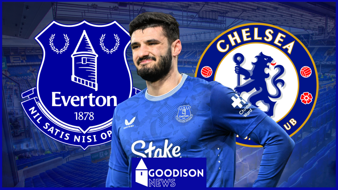 Armando Broja, Everton badge, Chelsea badge