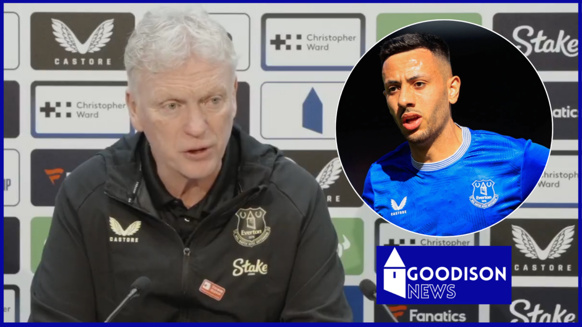Everton badge Moyes McNeil