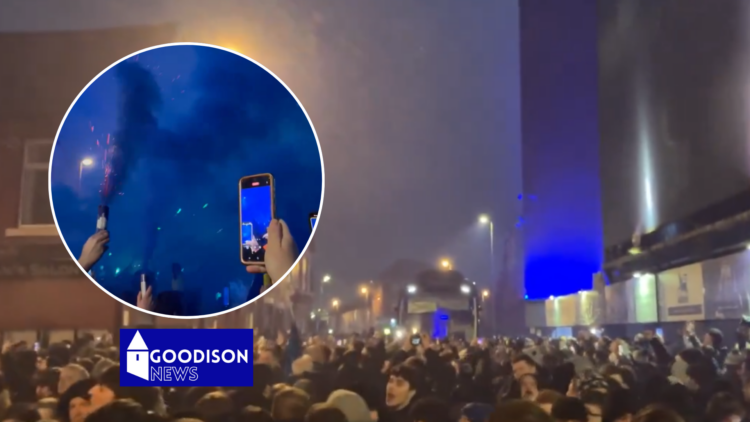 Everton fans greet squad v Liverpool
