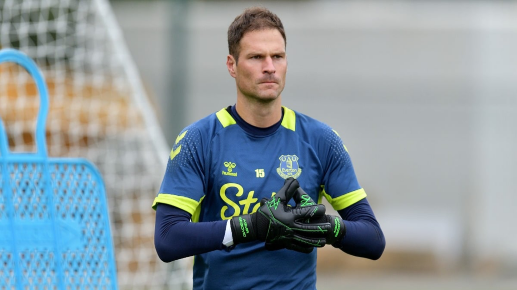 Asmir Begovic Everton