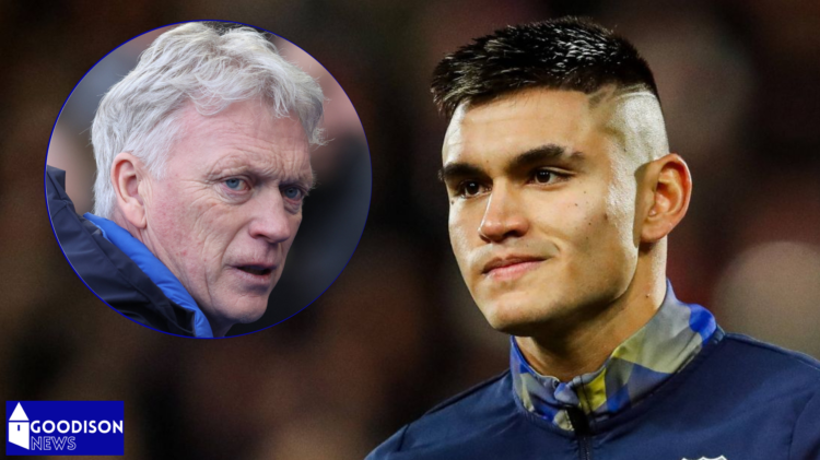 Everton midfielder Carlos Alcaraz and David Moyes