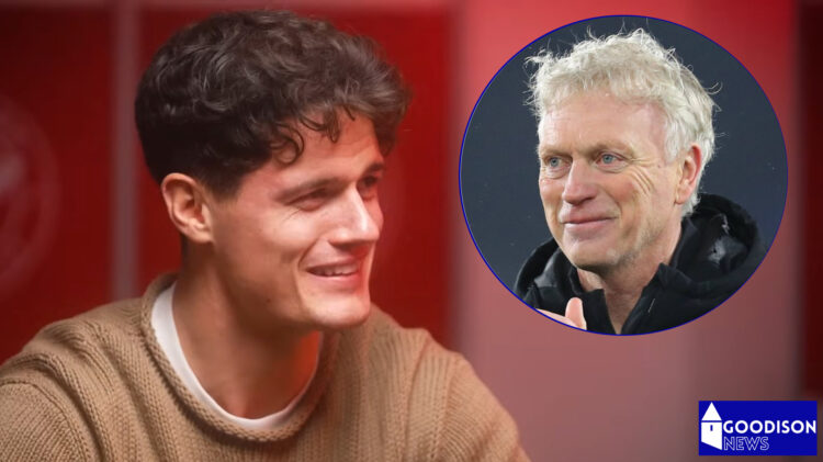 Everton manager David Moyes and Brentford midfielder Christian Norgaard
