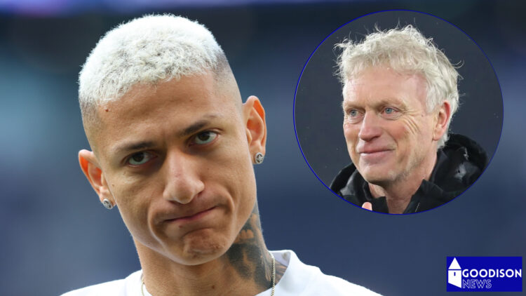 Everton manager David Moyes and Tottenham forward Richarlison