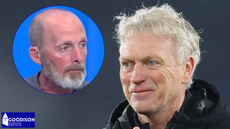 Everton manager David Moyes and Mike Dean