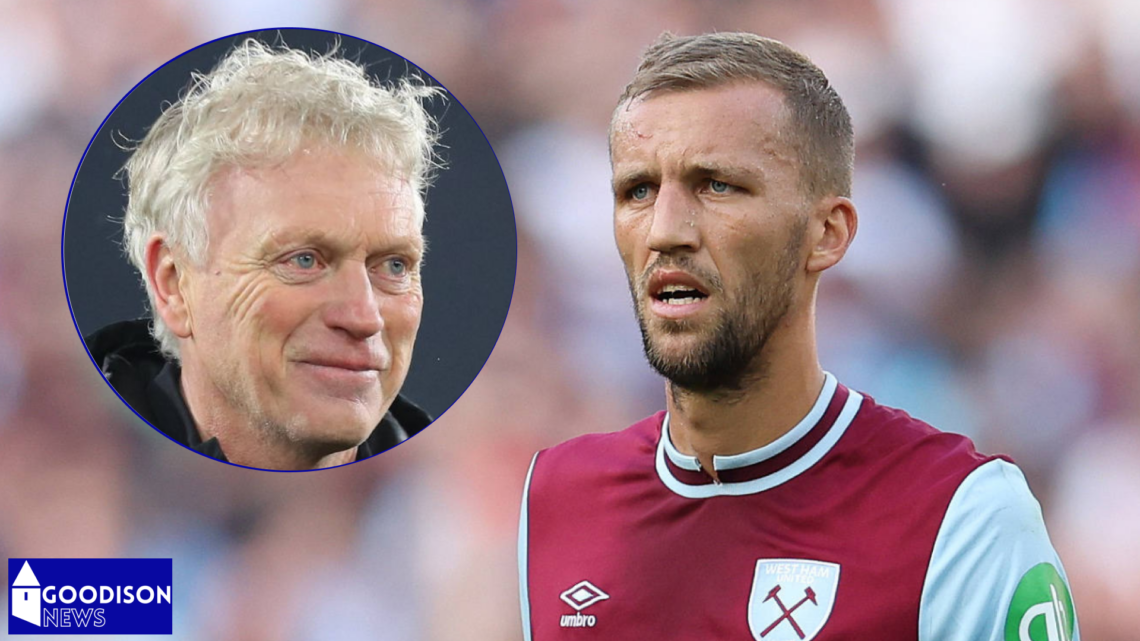 Everton manager David Moyes and West Ham United midfielder Tomas Soucek