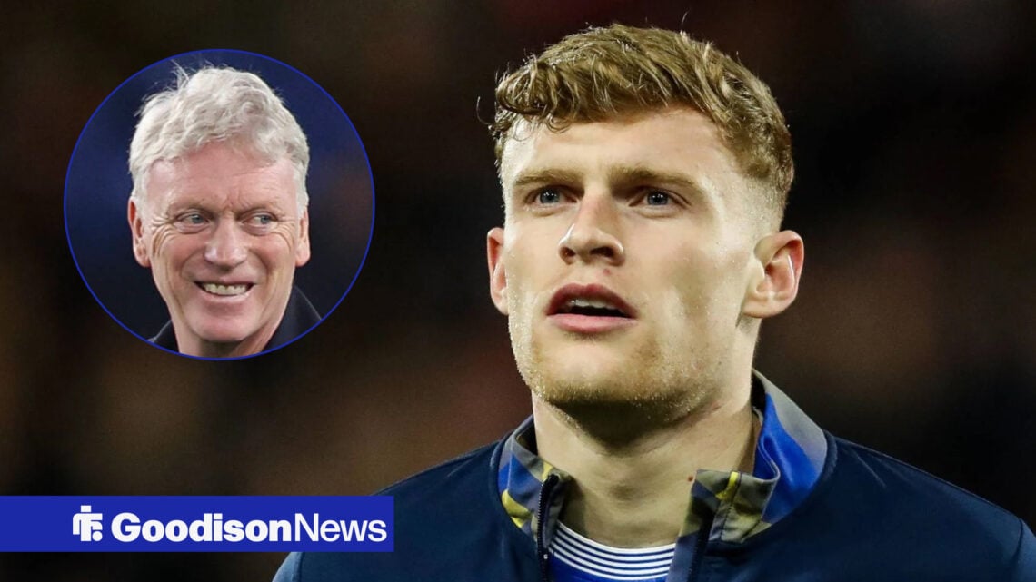 Everton manager David Moyes and Jarrad Branthwaite