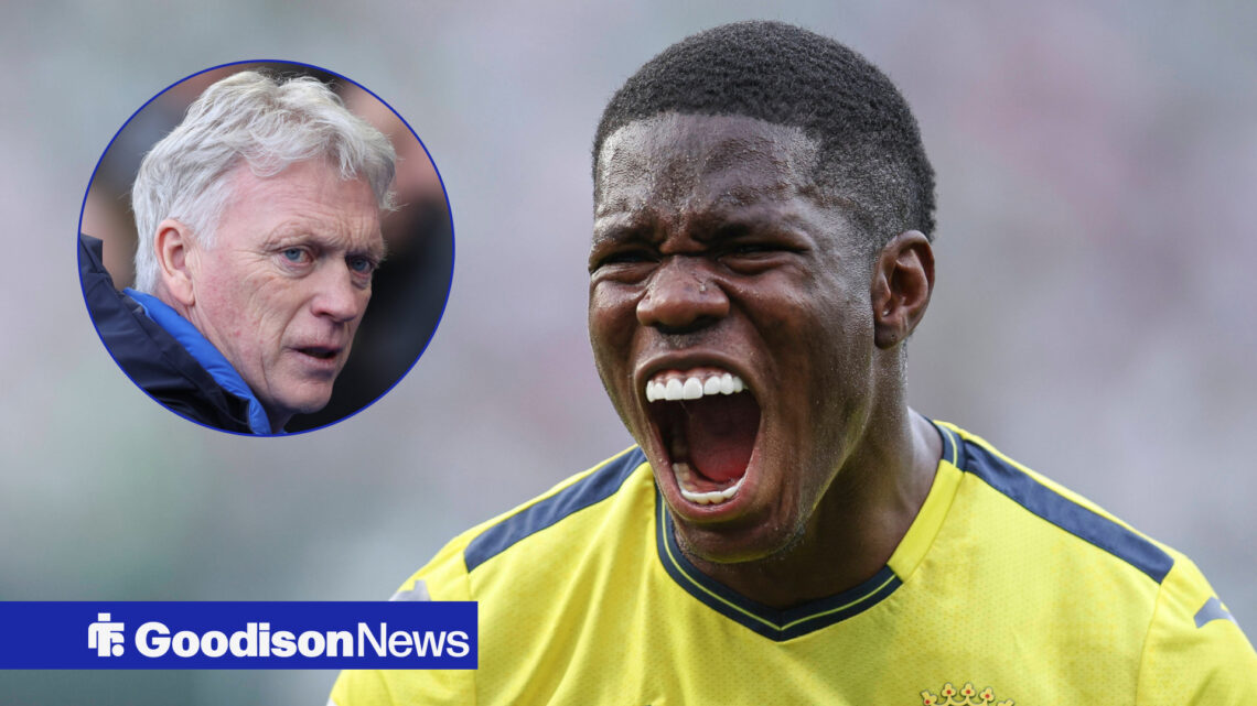 Everton manager David Moyes and Villarreal striker Thierno Barry
