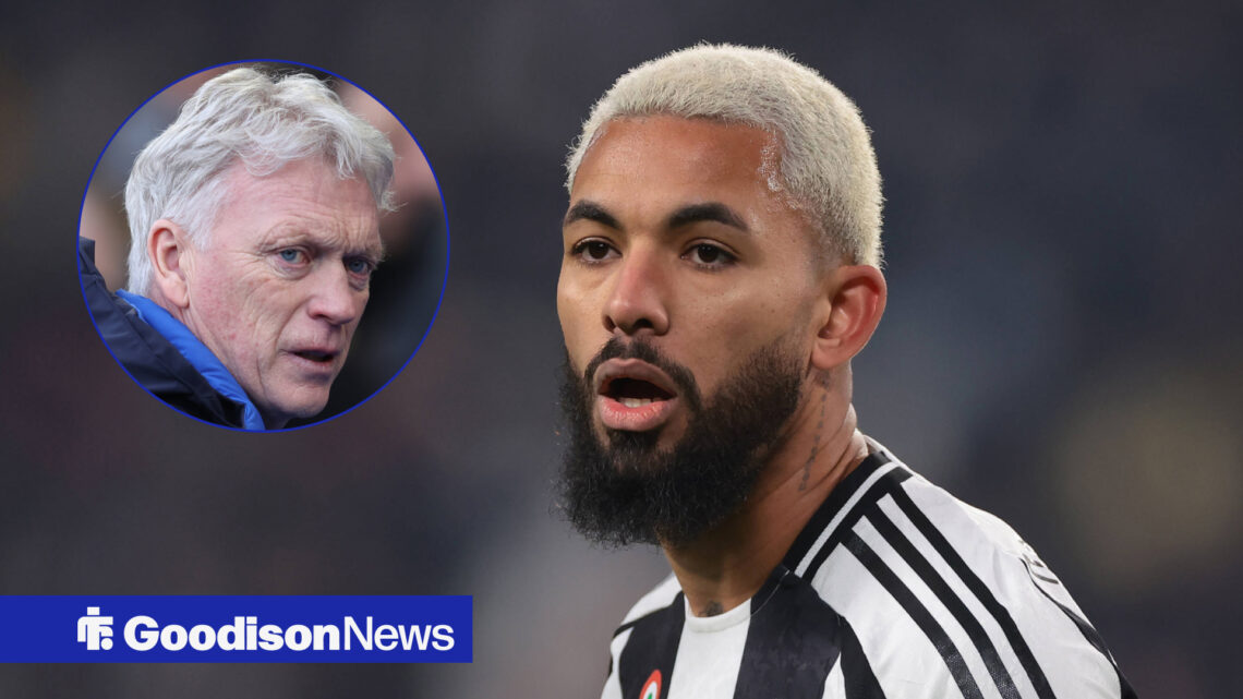 Everton manager David Moyes and Juventus midfielder Douglas Luiz