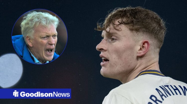 Jarrad Branthwaite in Everton action, David Moyes in frame inset