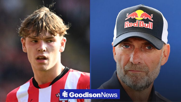 Klopp, Dibling looking to the side