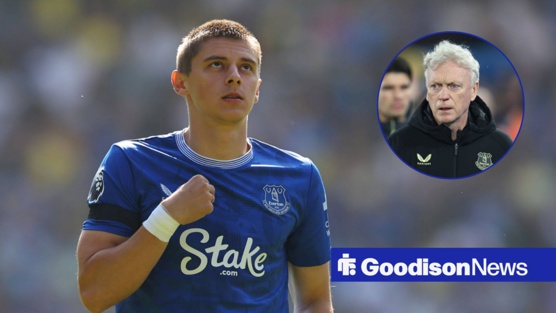 Everton manager David Moyes and defender Vitalii Mykolenko in circular insets.