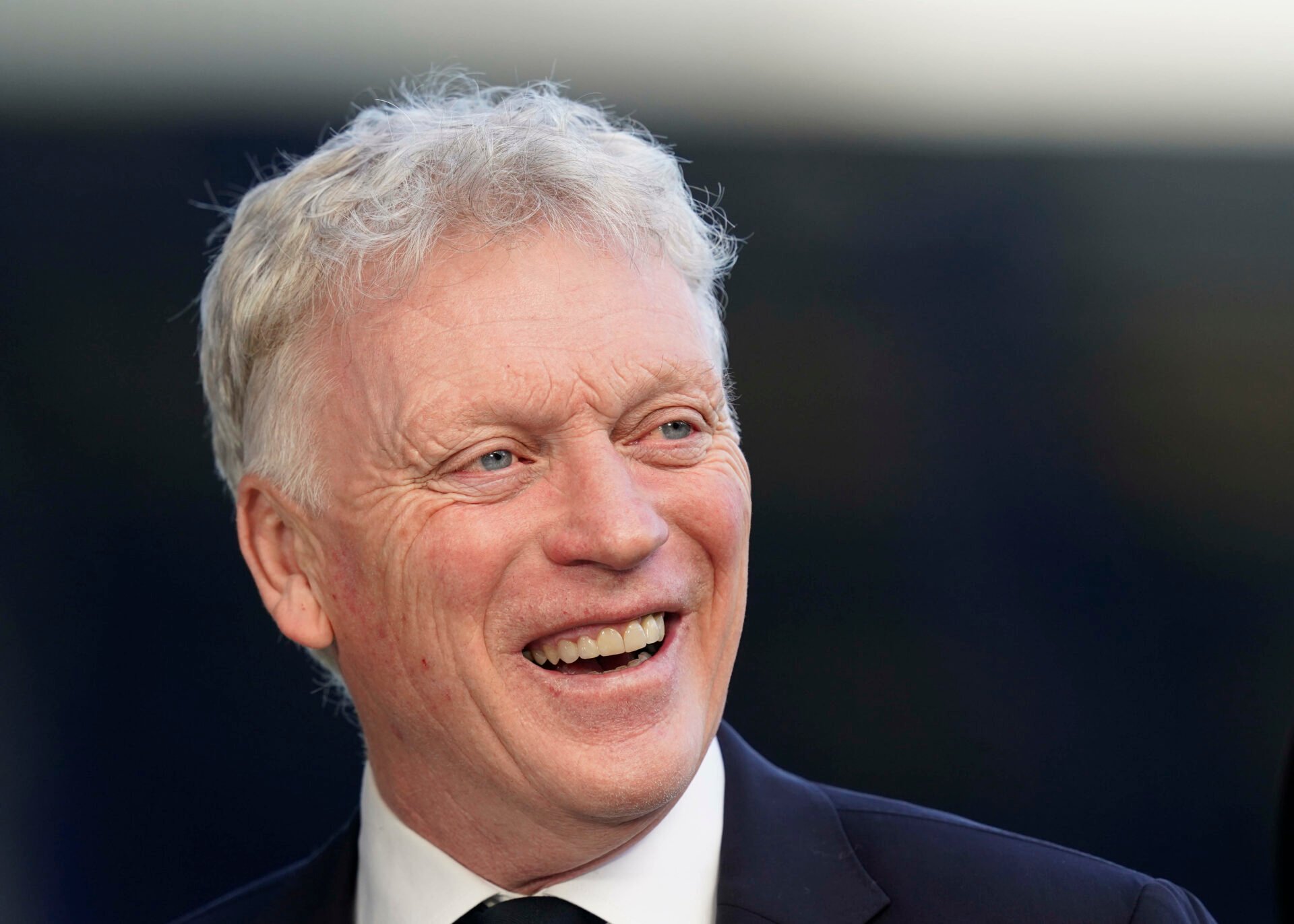 Everton manager David Moyes smiling.