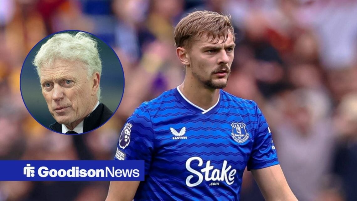 Everton midfielder Kiernan Dewsbury-Hall and David Moyes inset