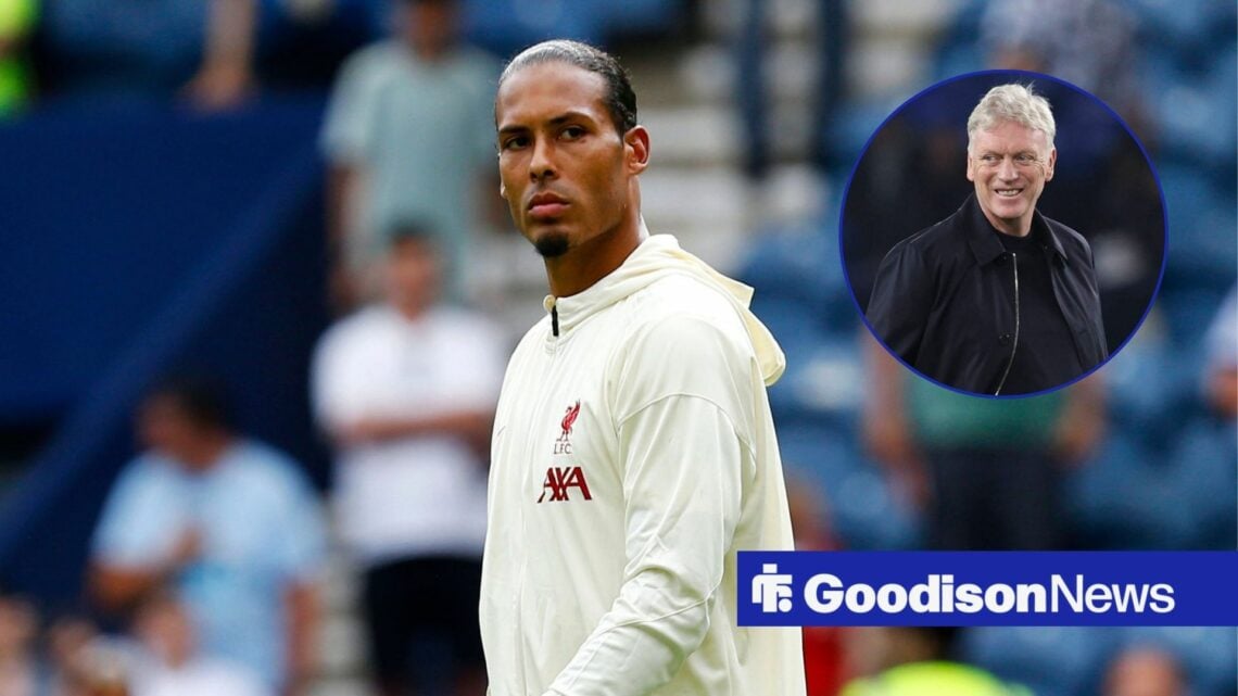 Virgil van Dijk looking at David Moyes in circle