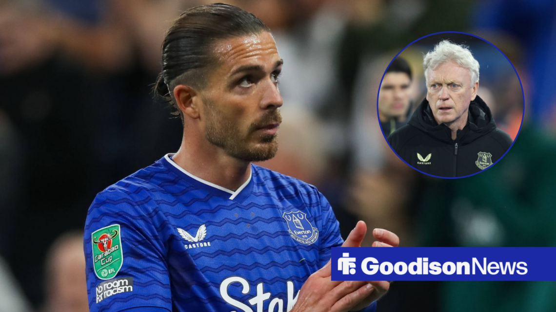 Jack Grealish clapping with David Moyes in circle