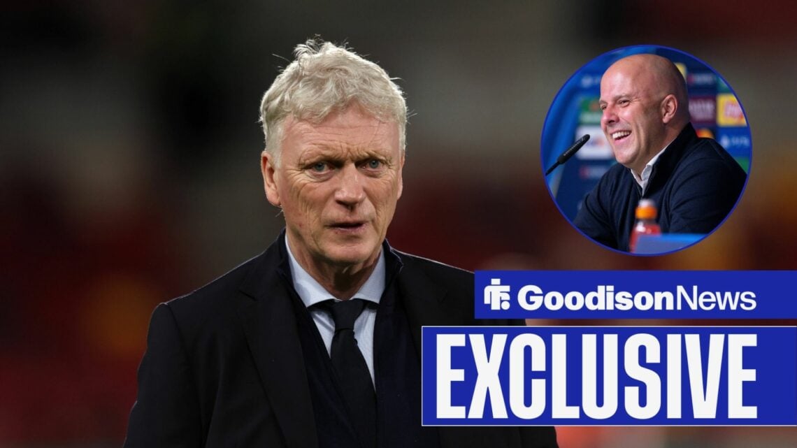 David Moyes looking at camera as Arne Slot smiles in circle