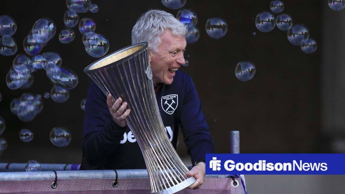 Everton boss David Moyes lifting the Europa Conference League trophy as West Ham boss.