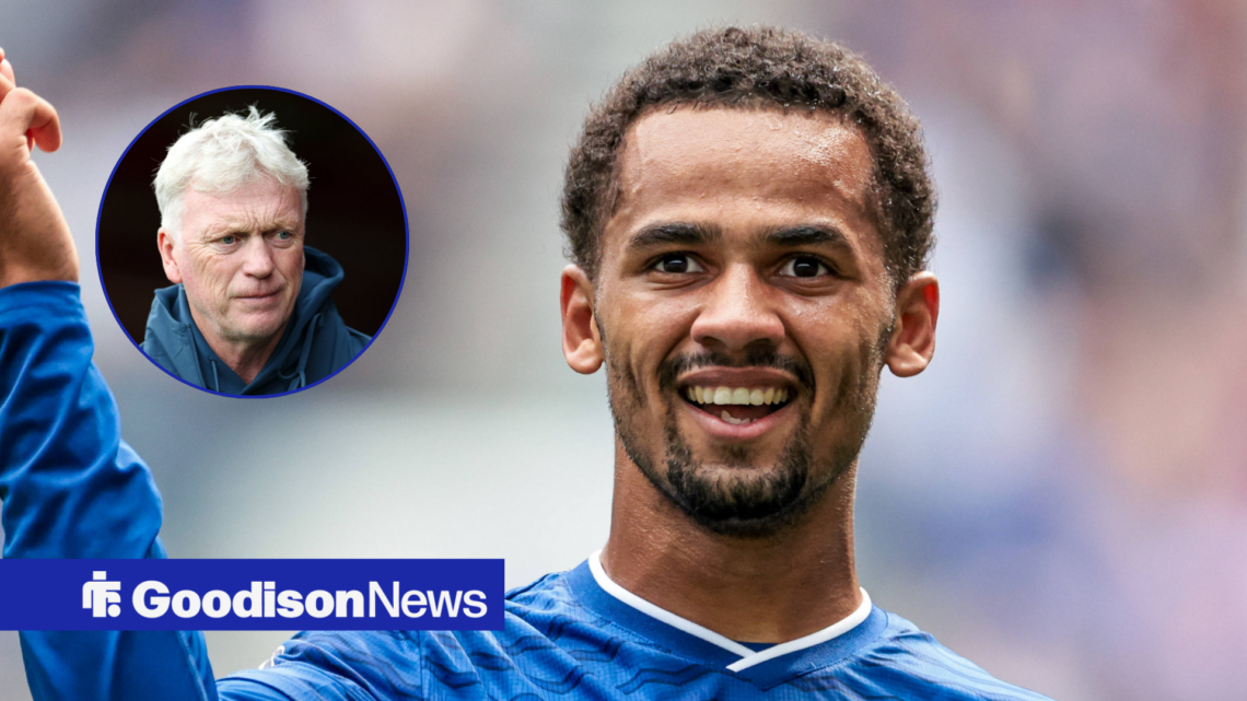 Everton star Iliman Ndiaye looking happy, David Moyes sad in inset.