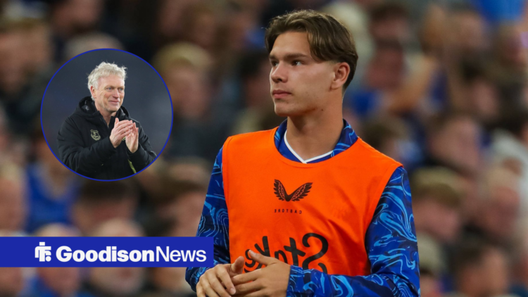 Everton star Tyler Dibling, David Moyes in inset.