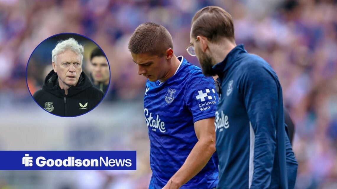 Everton star Vitalii Mykolenko looking sad, David Moyes in inset.