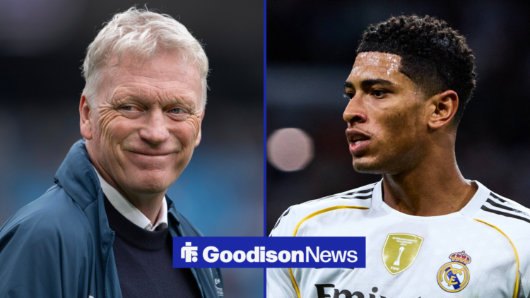 Everton manager David Moyes smiles. To his right is a picture of Real Madrid superstar Jude Bellingham.