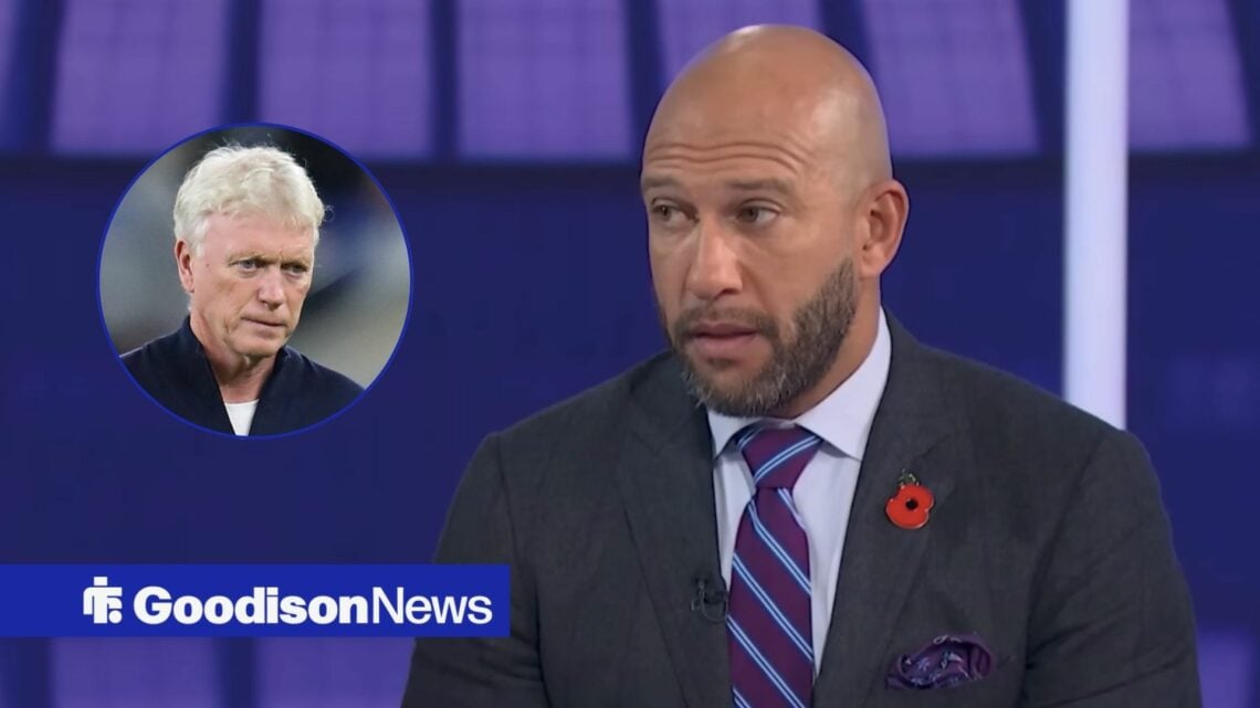 Everton icon Tim Howard looking concerned, David Moyes looking angry in inset.