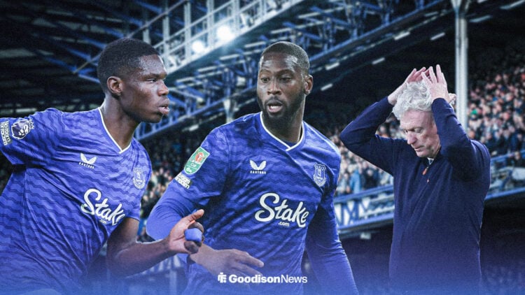 Everton strikers Beto and Thierno Barry with David Moyes