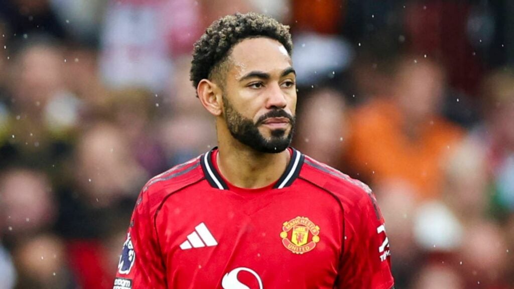 Matheus Cunha playing for Manchester United