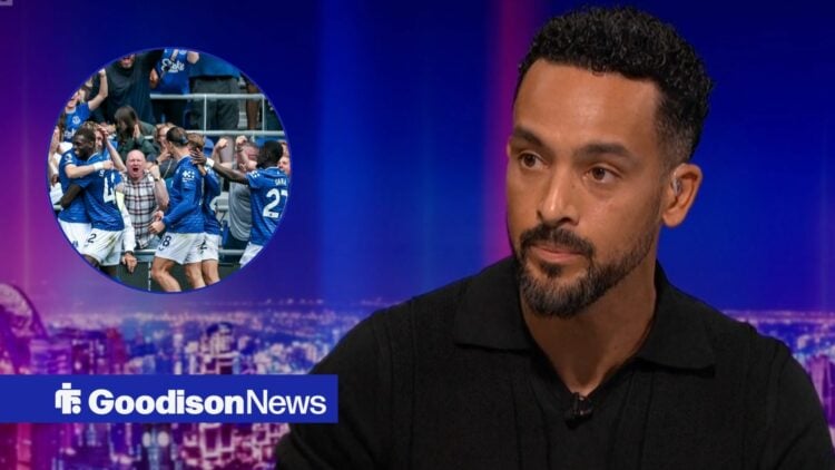 Former Arsenal and Everton forward Theo Walcott with Everton players celebrate inset