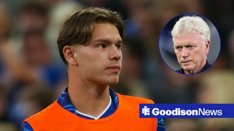 Everton forward Tyler Dibling and David Moyes in circular inset