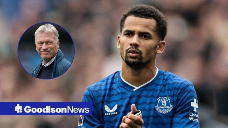 Everton star Iliman Ndiaye clapping, David Moyes happy in inset.