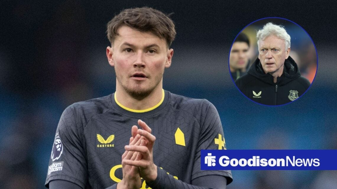 Nathan Patterson claps and David Moyes in a circular overlay