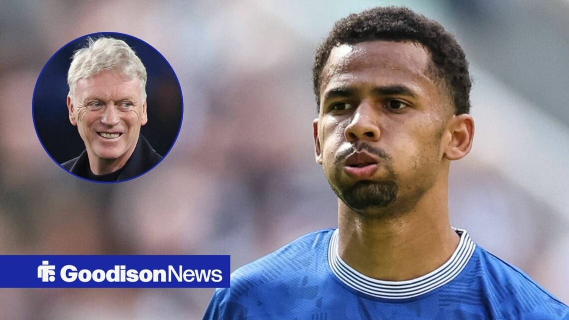 Everton star Iliman Ndiaye with David Moyes in frame