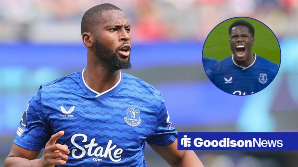 View: Moyes needs to place trust in 'amazing' Everton star v Chelsea amid off-field issues with six-goal man