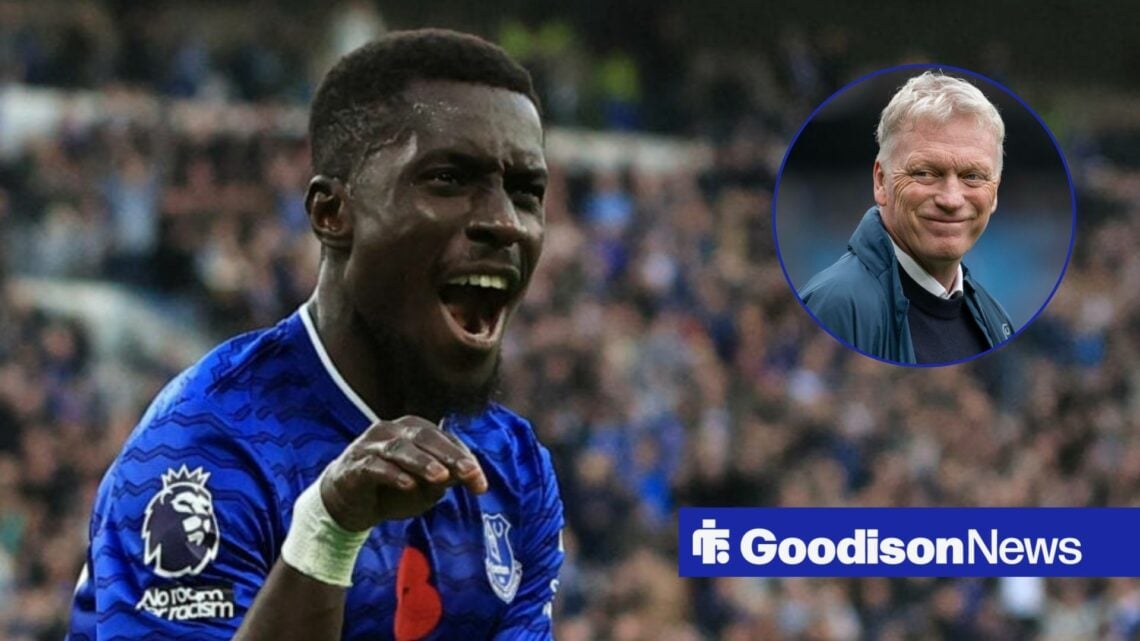 Idrissa Gueye alongside a circle inset of David Moyes.