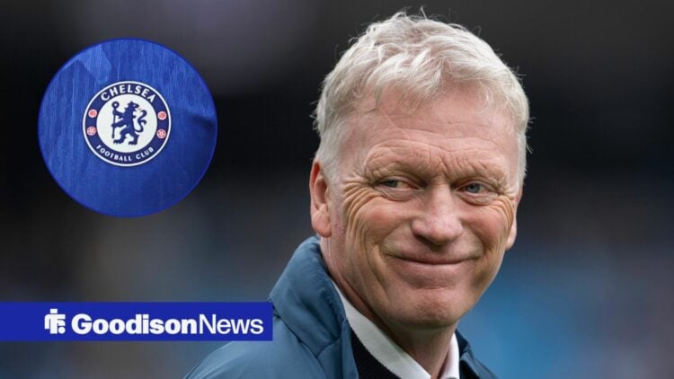 Everton manager David Moyes and Chelsea badge in circular inset