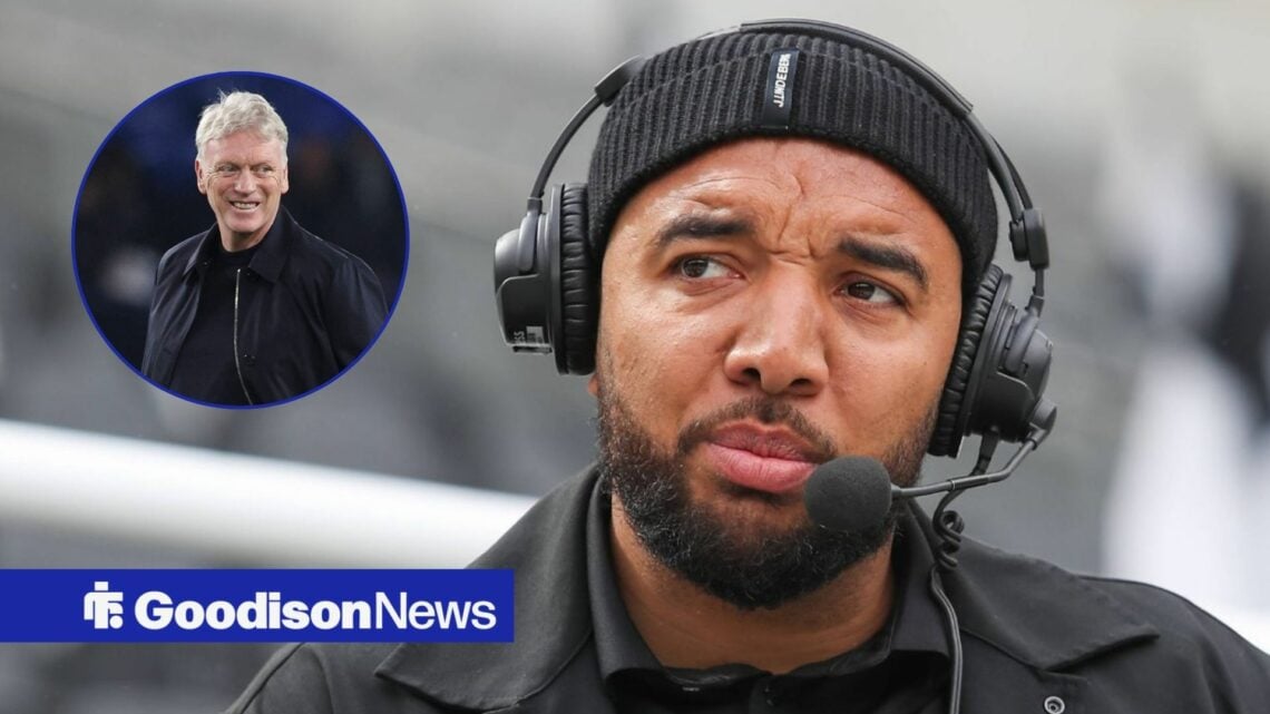 David Moyes next to Troy Deeney