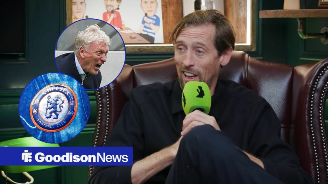 Peter Crouch talking, Chelsea badge and Everton boss David Moyes in insets.
