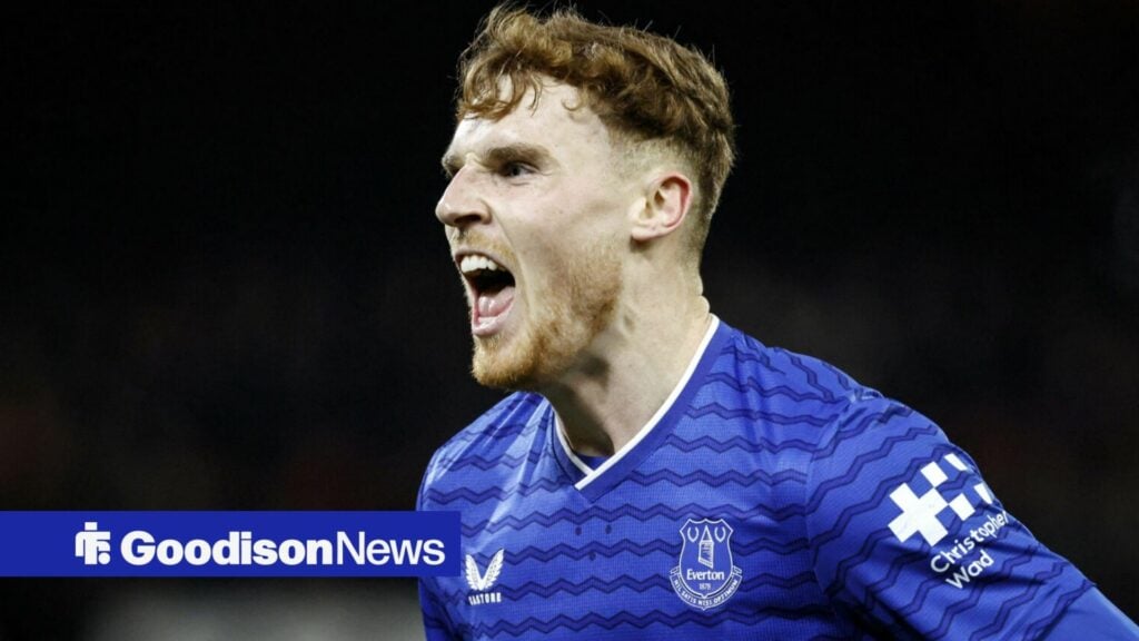 View: Everton to bid goodbye to defensive 'freak' after £17m update for replacement
